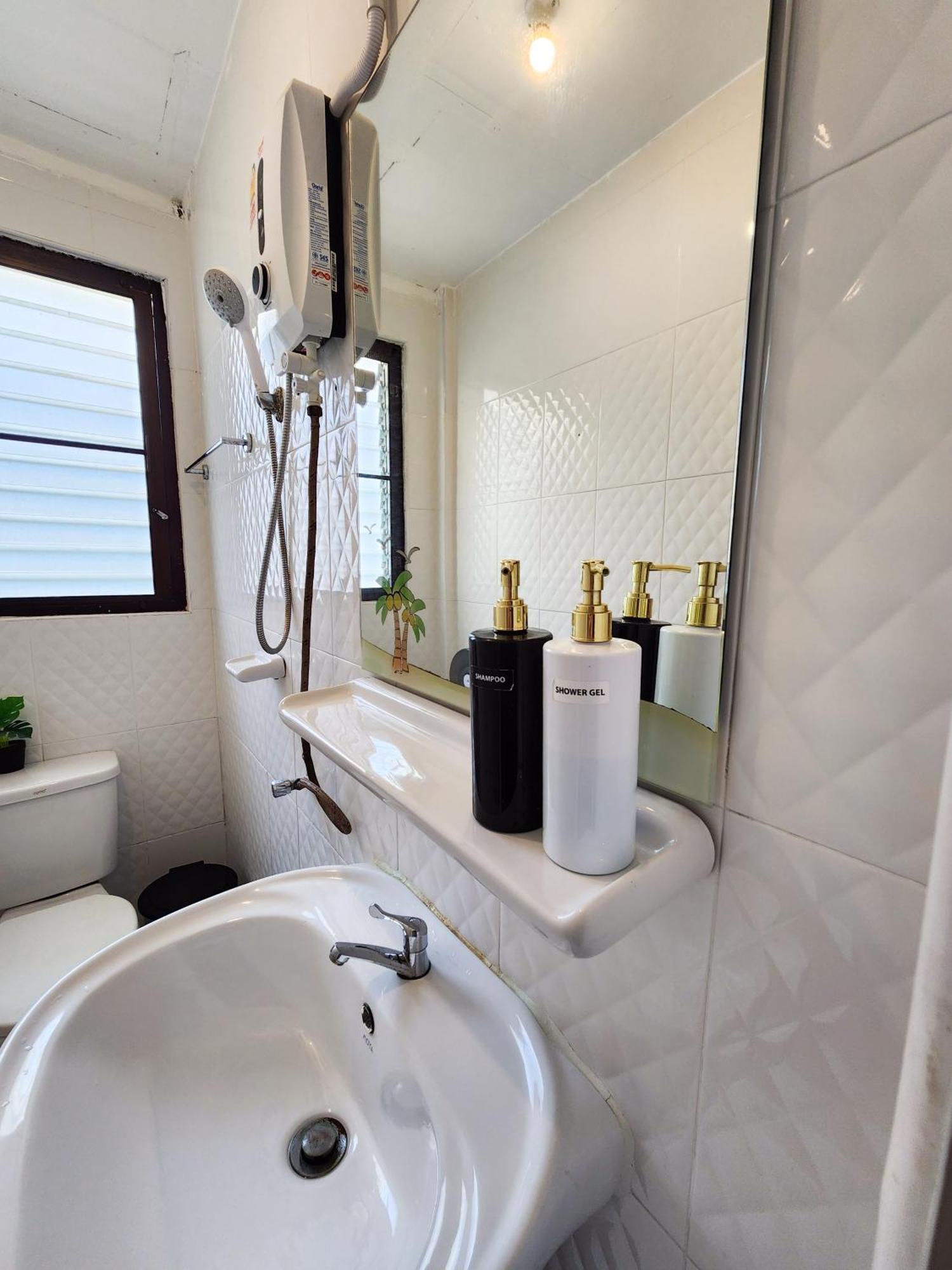 Double Room Private Bathroom