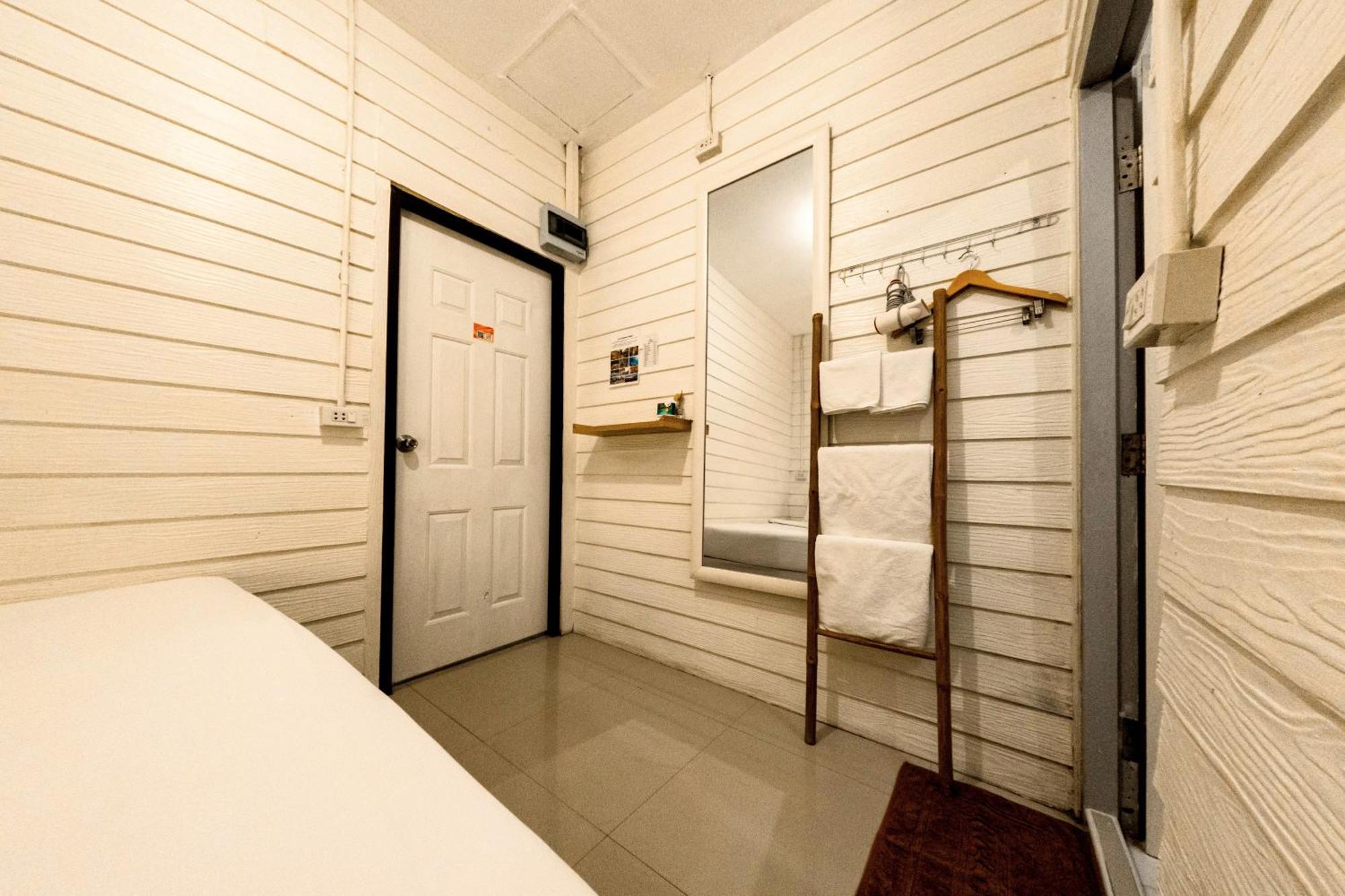 Double Room Private Bathroom