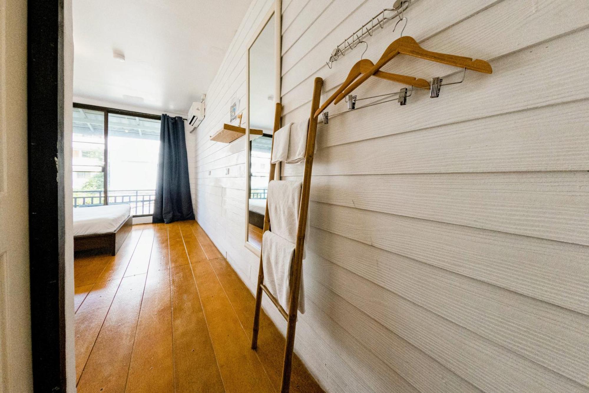Twin Room Private Bathroom
